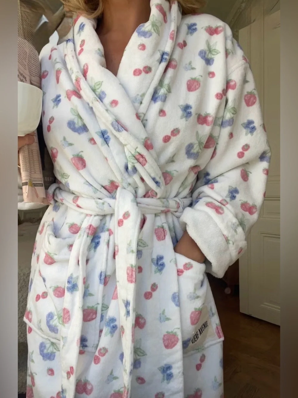 Brand Djerf Avenue Robe And Beauty Bag Set Summer Berries Fruit Pattern XS-S